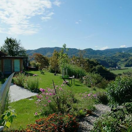 Wohlfuehlhaus Mit Grossem Garten Villa Zgornja Kungota Exteriör bild