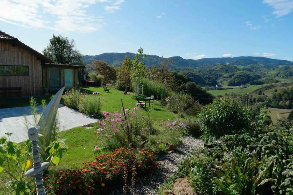 Wohlfuehlhaus Mit Grossem Garten Villa Zgornja Kungota Exteriör bild